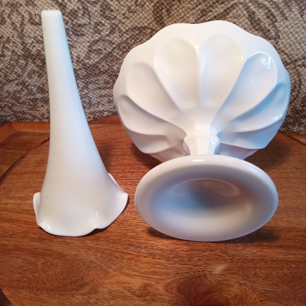 Vintage "VALLERYSTHAL" Milk Glass Compote MCM/ France 1950s Mint Condition - Picture 9 of 9